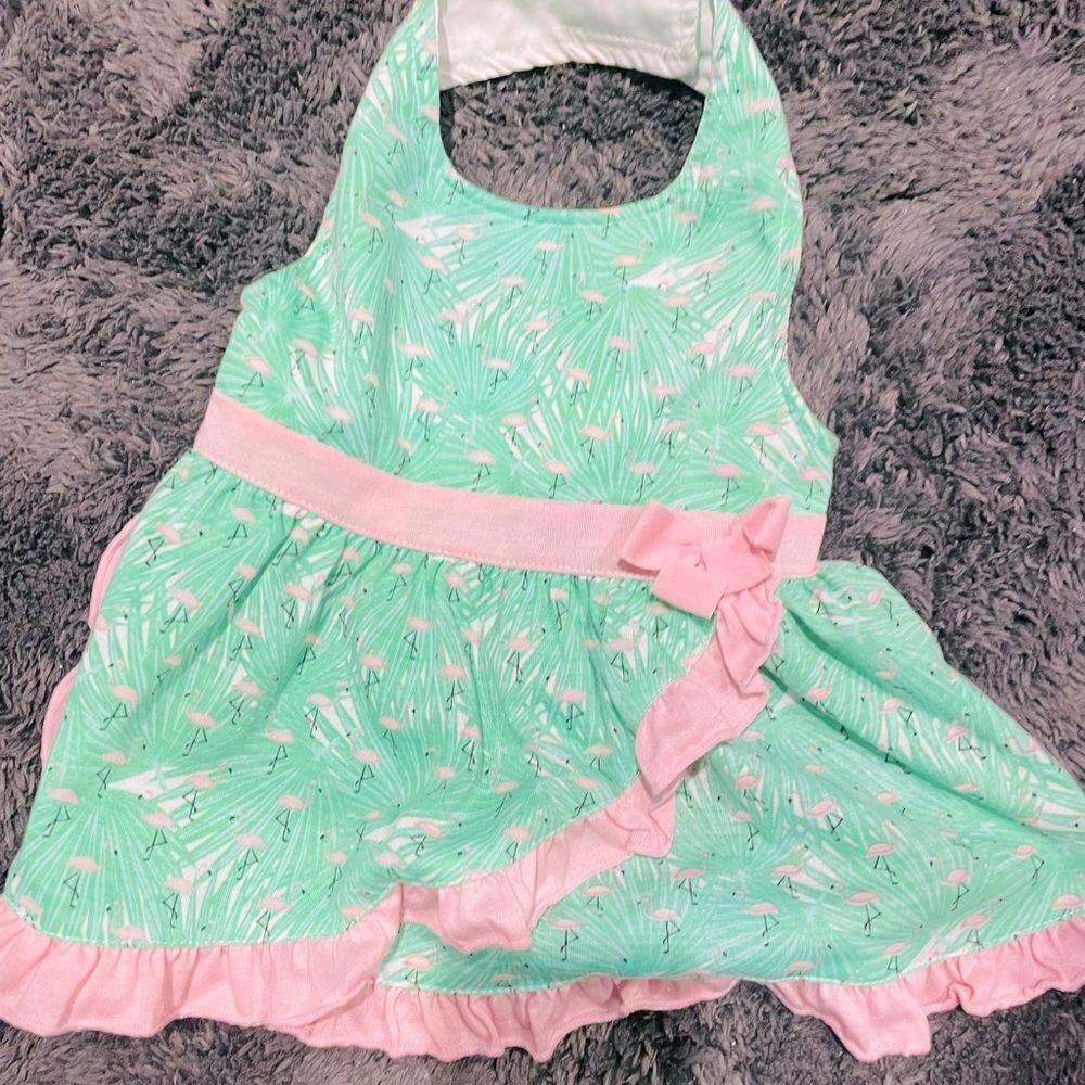 GREEN&PINK FLAMINGO RUFFLE AND BOW ADORABLE AND GIRLY DOG DRESS SIZE MED…